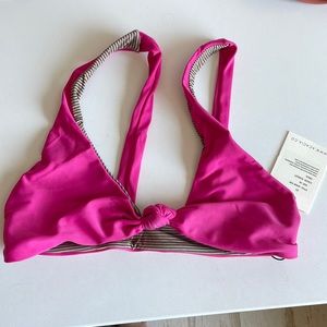 NWT Acacia Spain top scarlet new